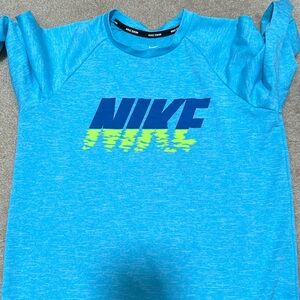 Boys Nike rash guard
